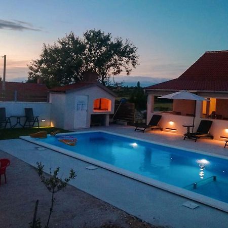 Holiday House Mia Murvica  Екстер'єр фото
