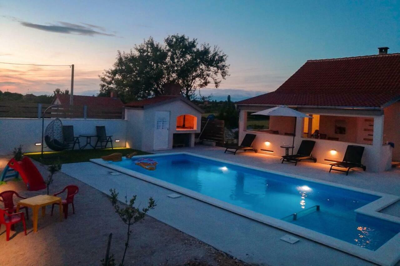 Holiday House Mia Murvica  Екстер'єр фото